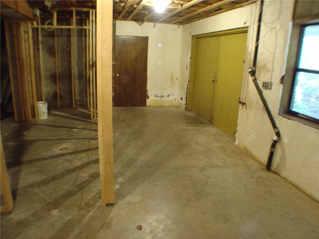 Lakeview Sub Bvv - Residential Lease