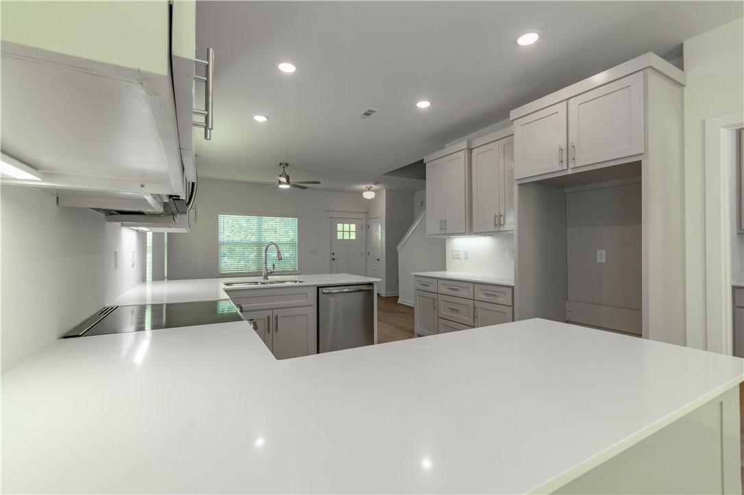 Fayetteville Outlots - Residential Income