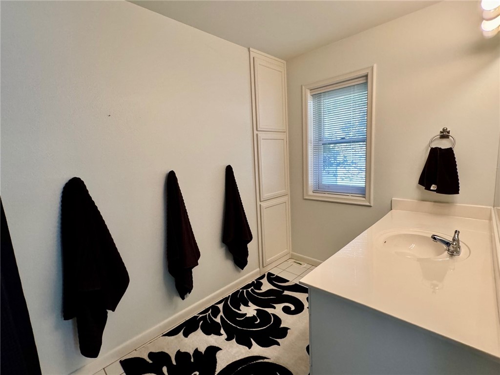 Fox Run Add Rep - Residential