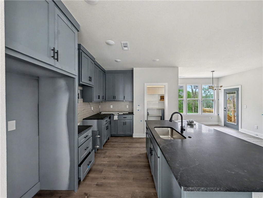 GRANSHIRE SUB-BVV - Residential