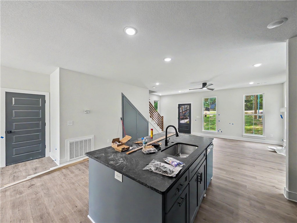 GRANSHIRE SUB-BVV - Residential