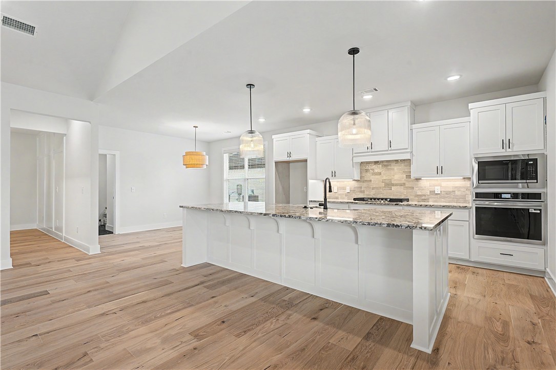 Diamond Estates Ph V Centerton - Residential