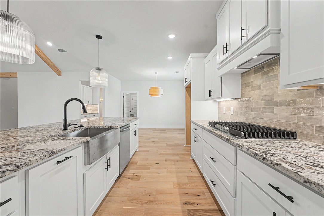 Diamond Estates Ph V Centerton - Residential