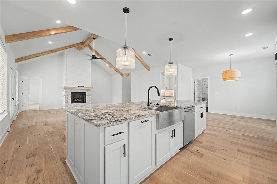 Diamond Estates Ph V Centerton - Residential