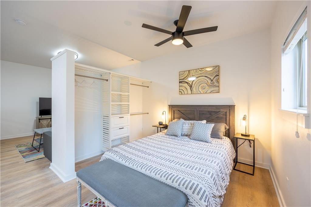 Dunn & Davis Add Bentonville - Residential Lease