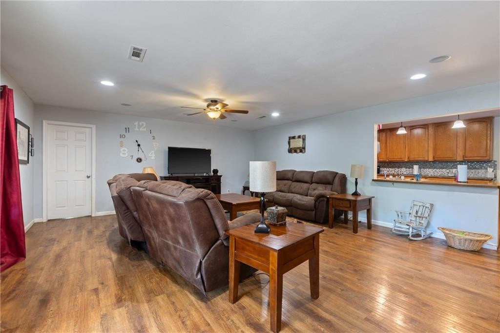 Hillcrest 2nd Add Pea Ridge - Residential