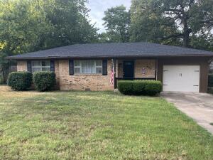 Howell, Gus - Residential
