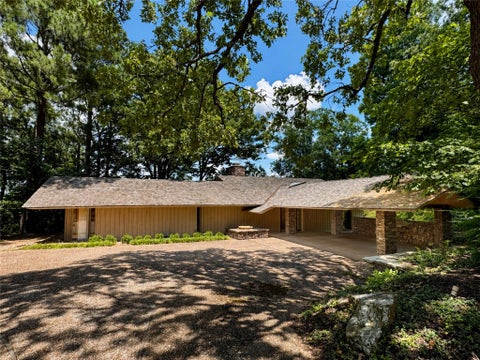 Photo of 964 E Arlington Terrace, Fayetteville, AR 72701 (MLS # 1355461)