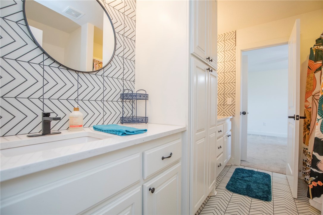 STONE MOUNTAIN S/D PH I - Residential