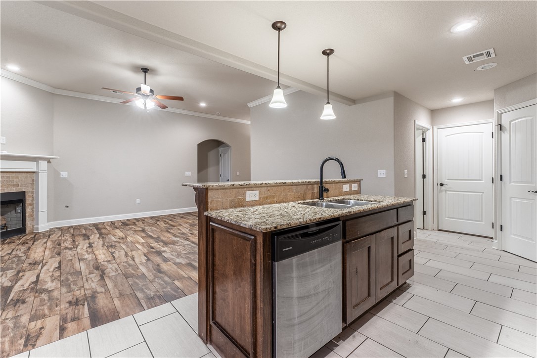 Deer Meadows Pea Ridge - Residential Lease