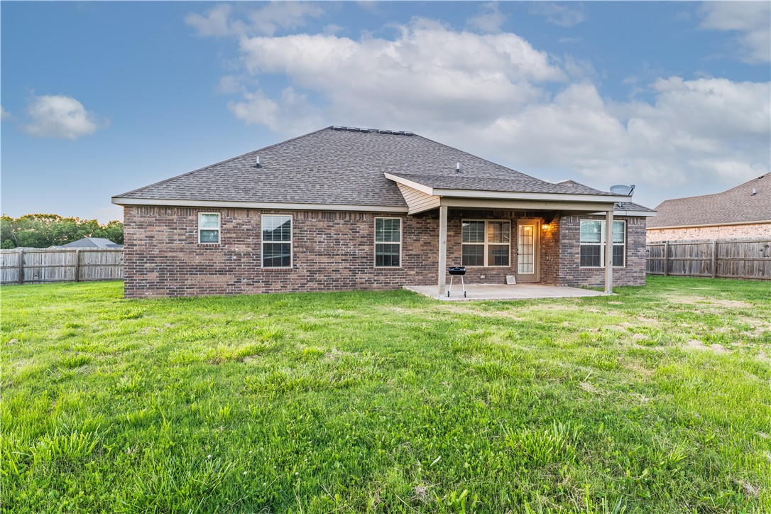 Deer Meadows Pea Ridge - Residential Lease