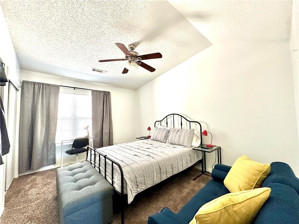Oakland Twnhms Ph Ii - Residential Lease