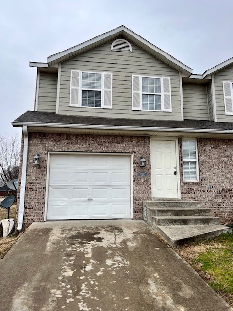 3 bed, 2 bath townhouse located in the Prairie Grove school district! Property has large dining area and kitchen comes with all appliances including washer and dryer. Tenant responsible for electric, water/trash, cable/internet, and lawn care. Apply online at www.nwarealtypm.com. We process applications as we receive and once an application is approved, we reach out for deposit. Deposit secures the unit not the application. Please be aware of scams. Our application process is to be paid online through a secure portal and we do not accept cash, CashApp, Venmo, and/or PayPal.