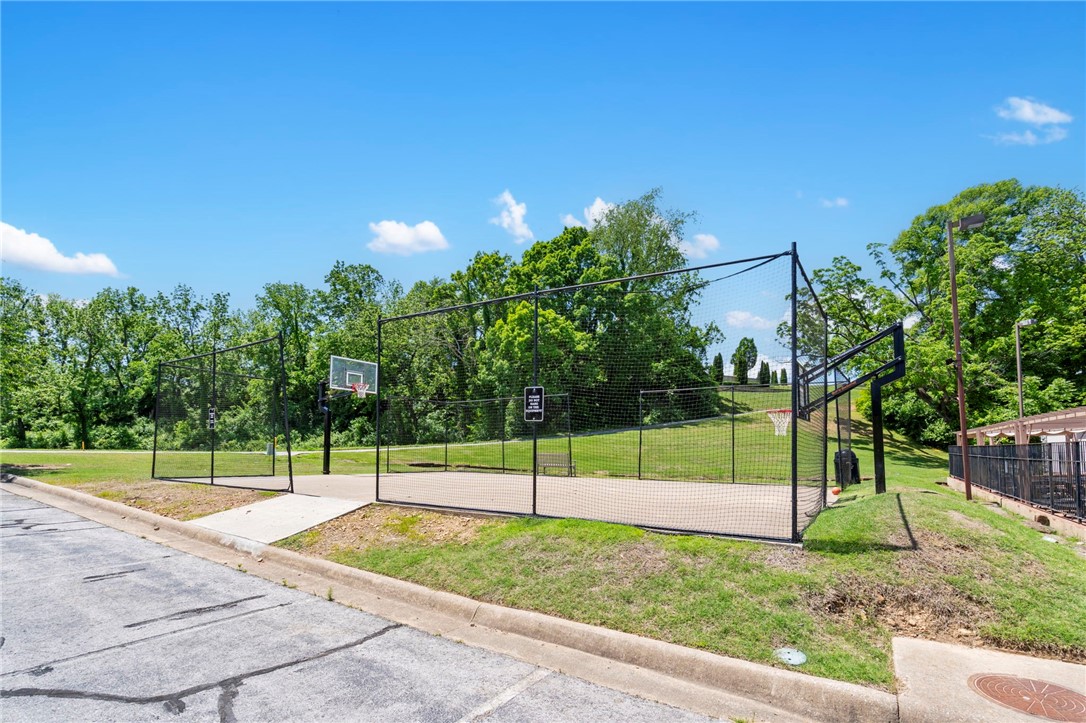 Pinnacle Country Club - Residential Lease