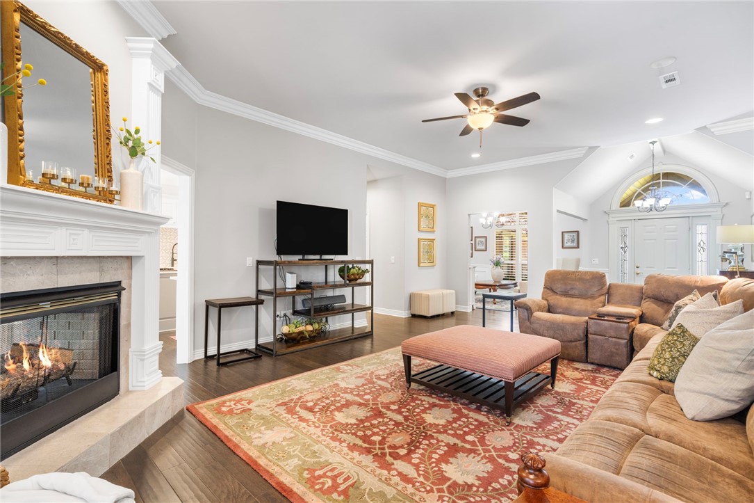 Pinnacle Country Club - Residential Lease