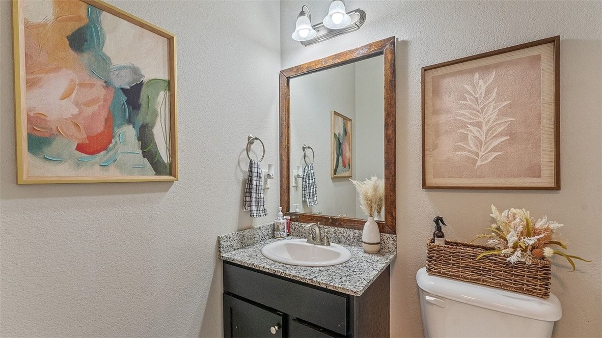 Chelsea Point II Rogers - Residential