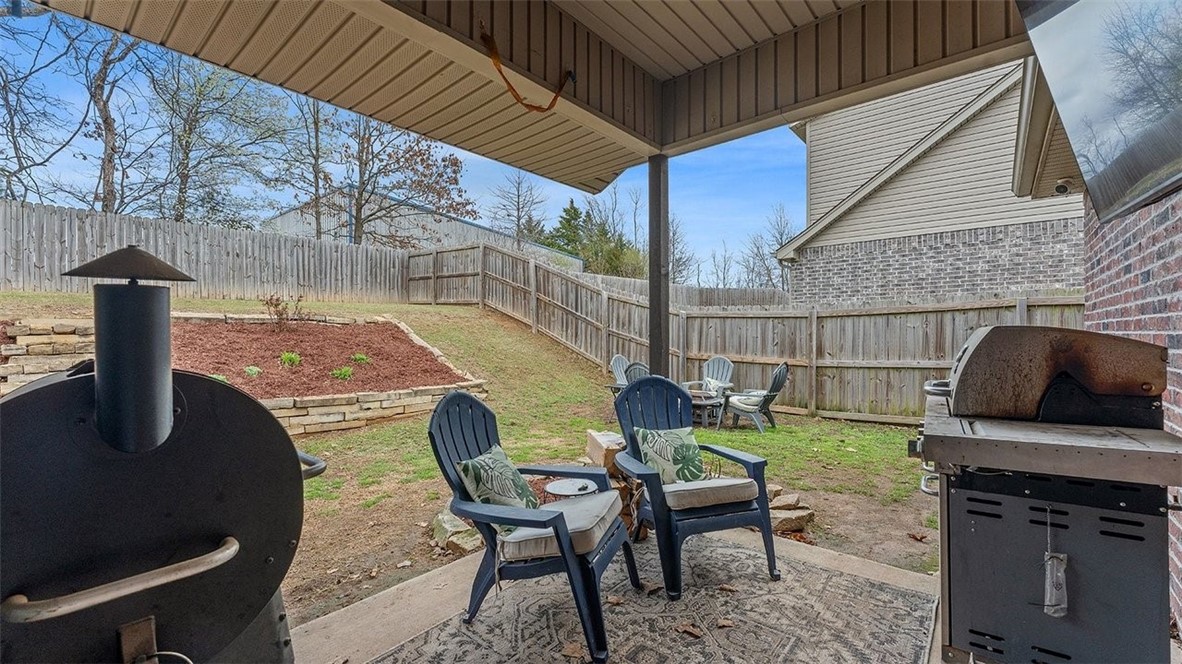 Chelsea Point II Rogers - Residential