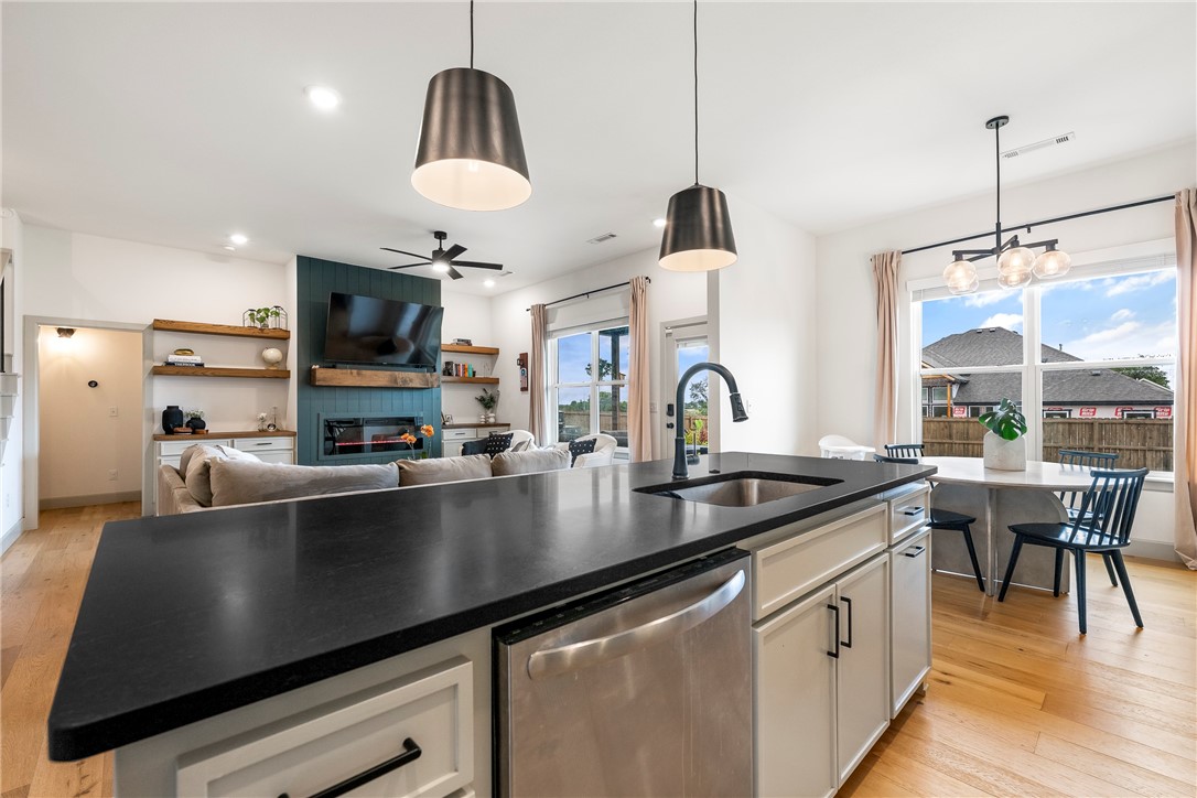 Annika Estates Ph Ii Centerton - Residential