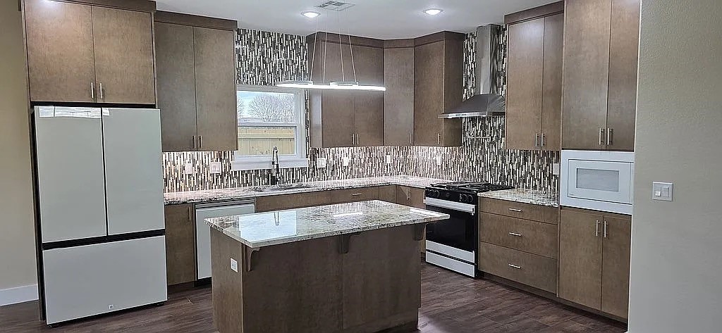 Hackberry Woods Sub - Residential