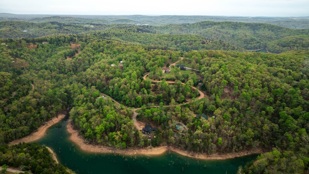 La Bonne Vie Revised - Land