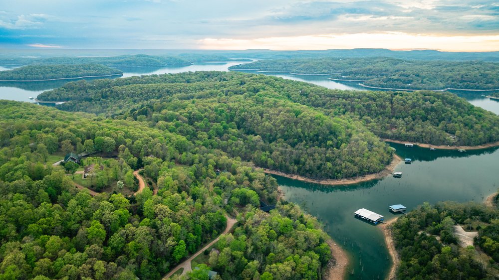 La Bonne Vie Revised - Land