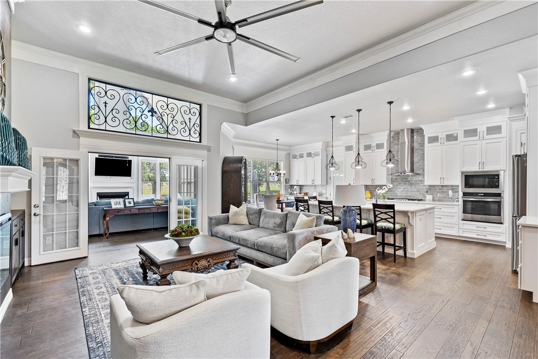 Camelot Sub Elm Spgs - Residential