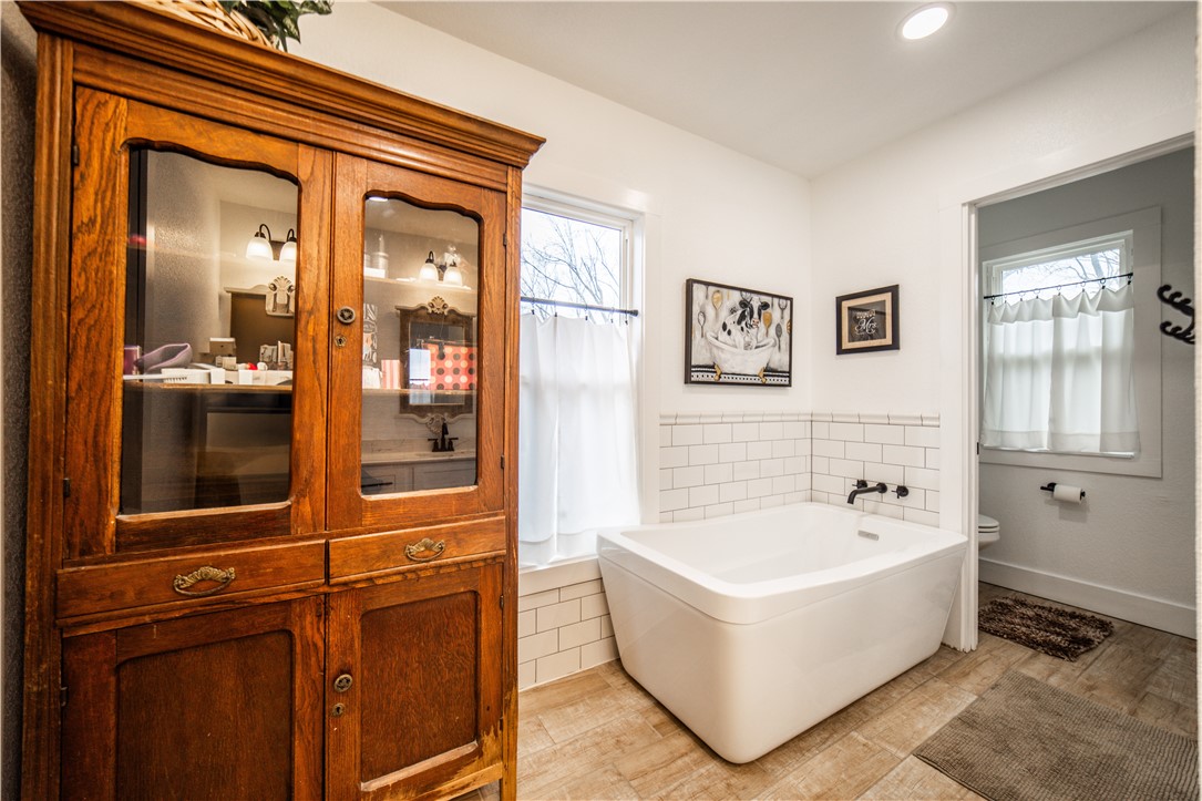 Beauchamps Add Siloam Spgs - Residential