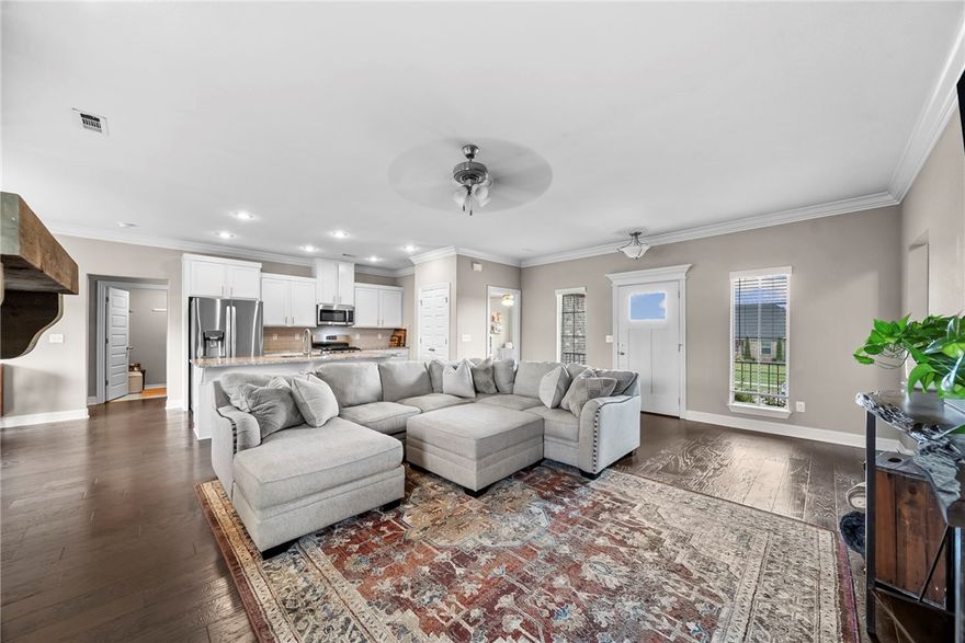 All-brick 4 bed, 2 bath, single-level home with a spacious layout and large garage. Just 8 minutes from downtown Fayetteville with quick access to I-49 and Stonebridge Golf Course. Set within walking distance to Rodney Ryan Park in a quiet, relaxed neighborhood. Highlights include a gas fireplace, oversized walk-in primary closet, and a large, level backyard with a covered patio and storage shed.