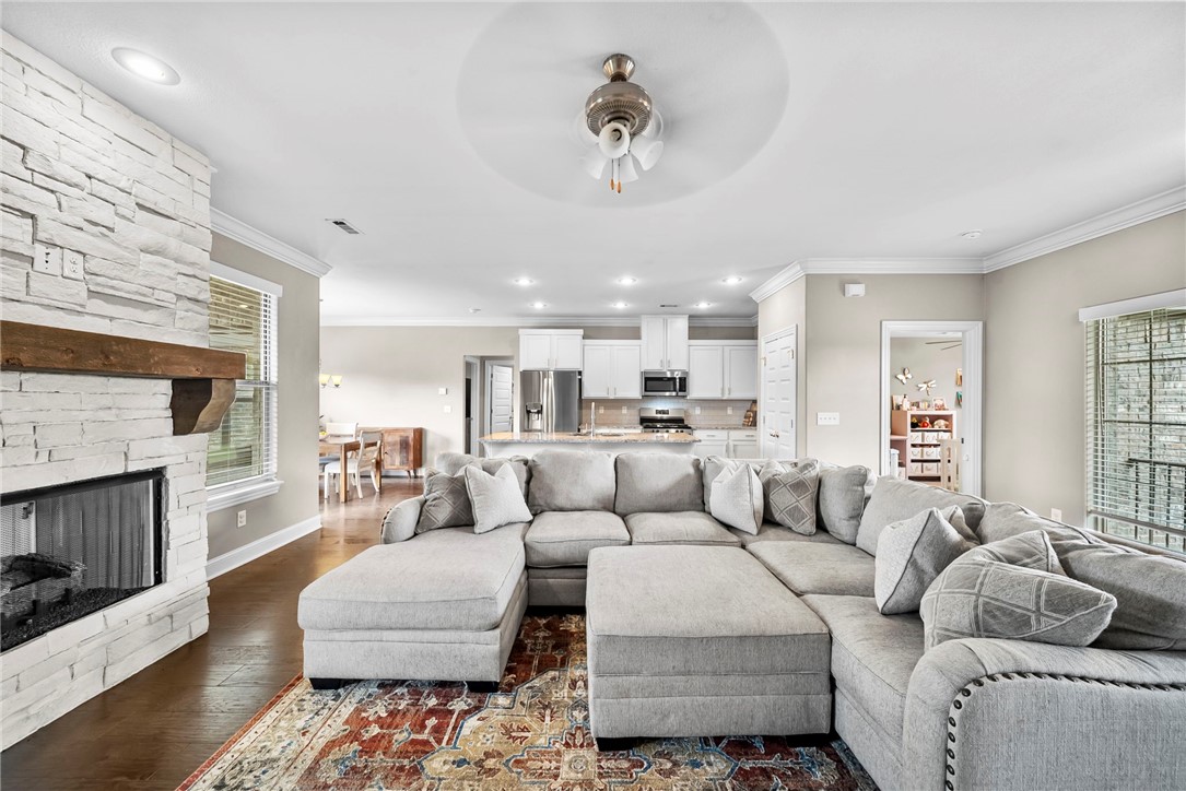Hamptons Sub Ph Ii - Residential