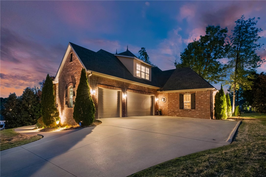 Shadow Valley - Residential