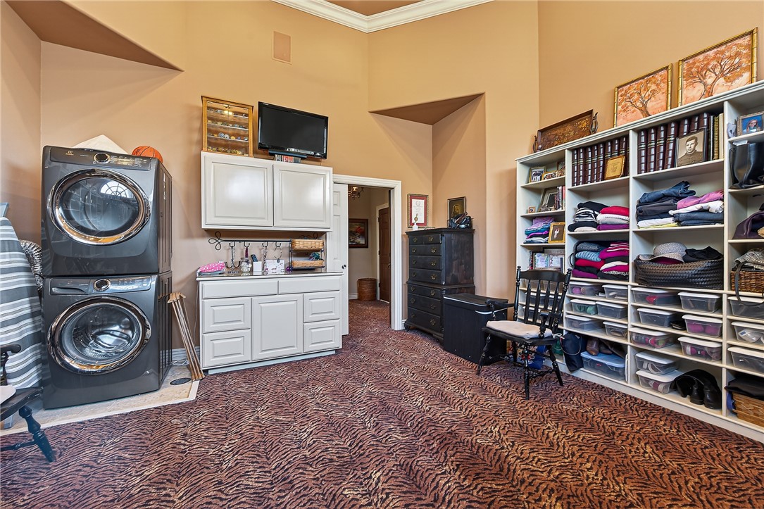 Beau Chalet Sub Highfill - Residential