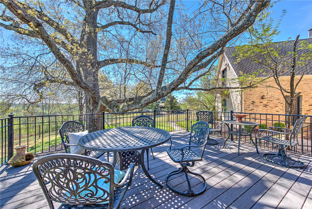 Beau Chalet Sub Highfill - Residential