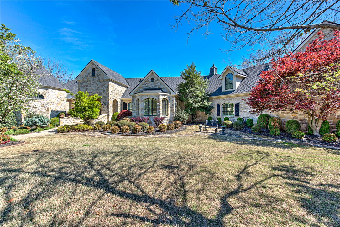 Beau Chalet Sub Highfill - Residential