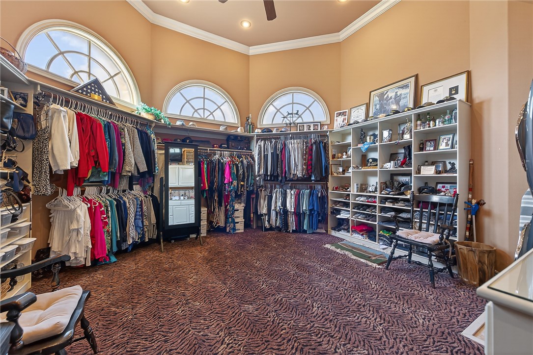 Beau Chalet Sub Highfill - Residential