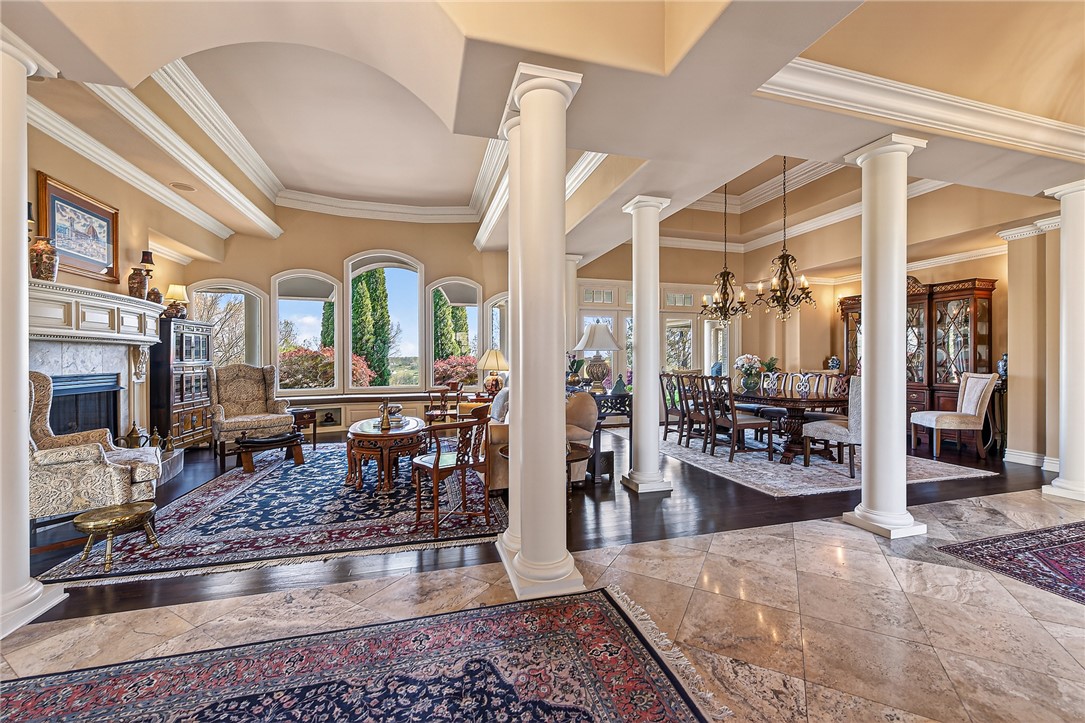 Beau Chalet Sub Highfill - Residential