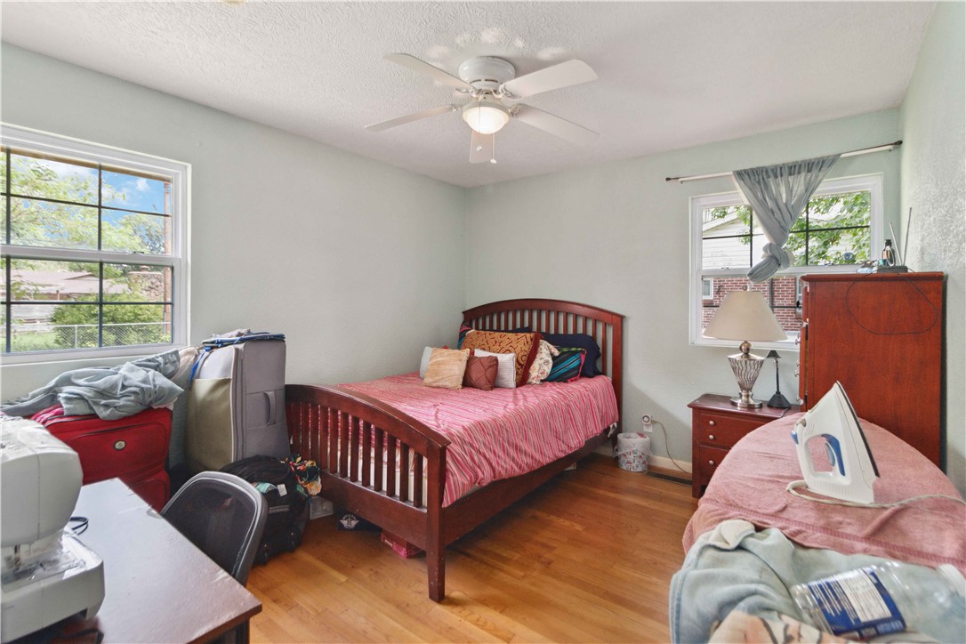 Western Oaks Place I - Residential