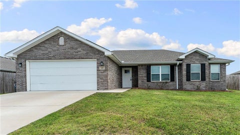 Photo of 200 Post Oak Avenue, Gentry, AR 72734 (MLS # 1357893)