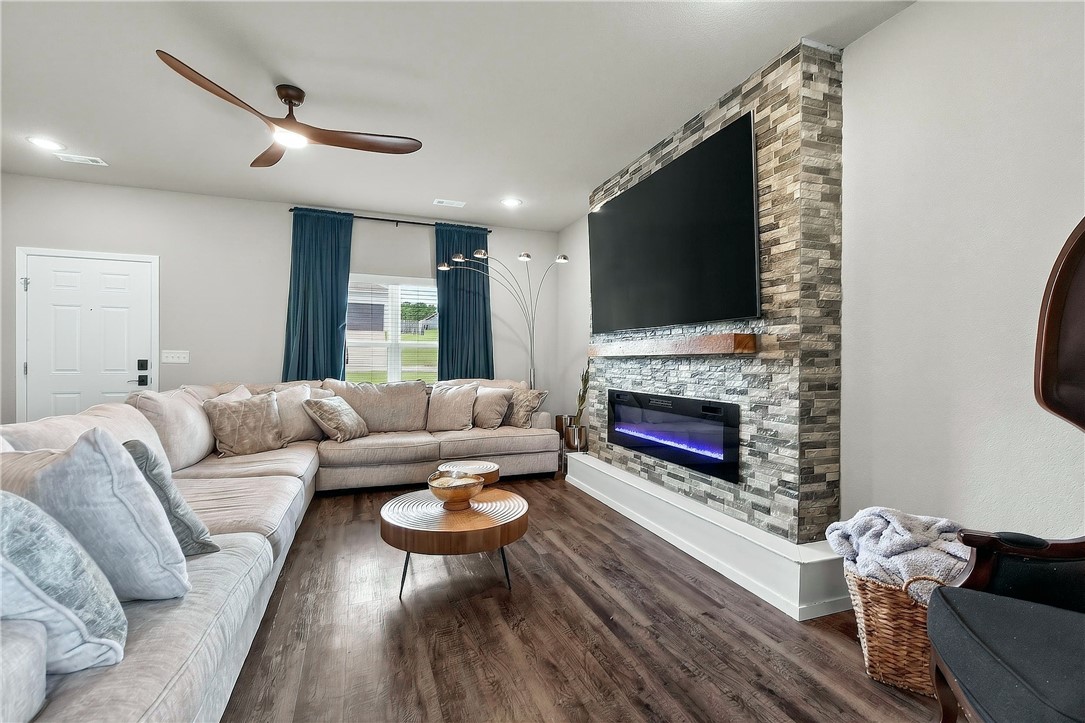 Cedar Bluff Sub - Residential
