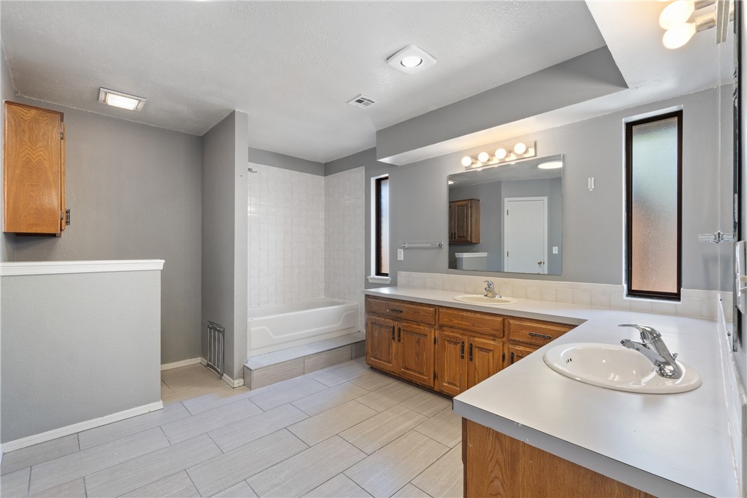 Kings Pointe Ph 1 Rogers - Residential