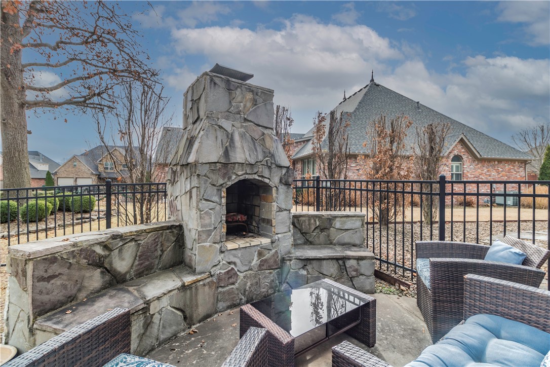 Shadow Valley PUD Ph Vii Rogers - Residential