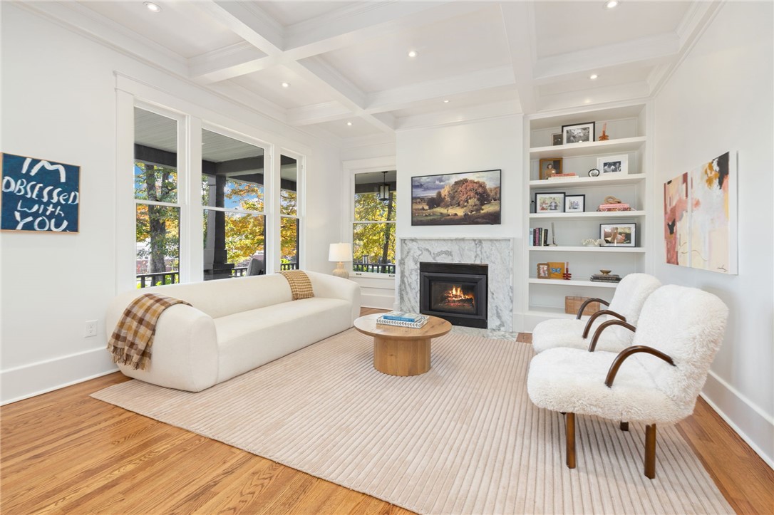 1101 N Woolsey Avenue