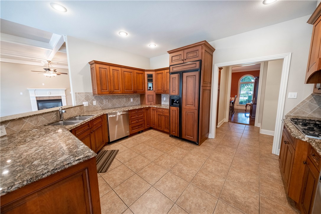 Pinnacle Sub Ph 3, The Rogers - Residential