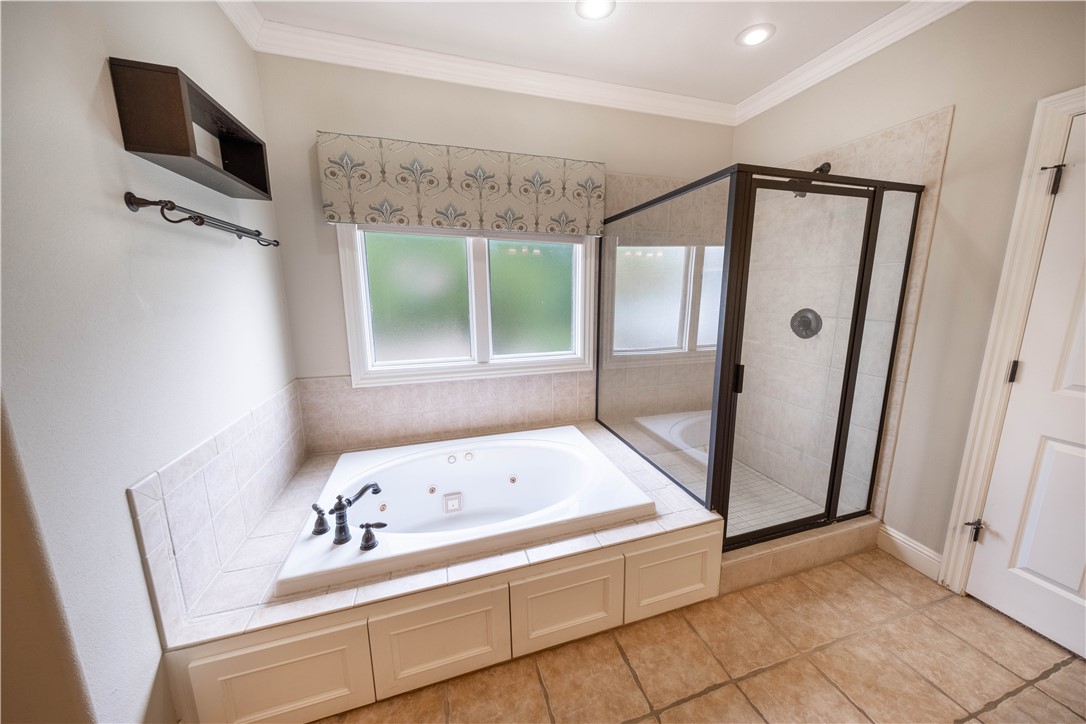 Pinnacle Sub Ph 3, The Rogers - Residential