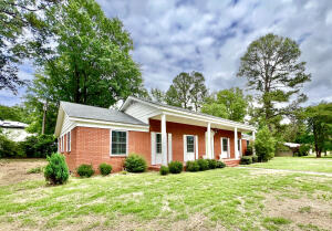 Located in a desirable neighborhood in the heart of Russellville, this meticulously maintained residence offers both convenience & tranquility. Adjacent to the spacious living room, you'll find the kitchen, a bright and beautiful space featuring sleek countertops, ample cabinetry & modern appliances. Beside the kitchen is a roomy utility room connected to the two car garage. The primary suite and attached bathroom offer a generous space to relax & unwind. You are sure to love the custom cedar walk-in closet Three additional bedrooms & a second bathroom offer comfortable accommodations for family members or guests.Step outside to the inviting patio space, perfect for those back yard barbecues.Don't miss this opportunity, schedule your showing today!