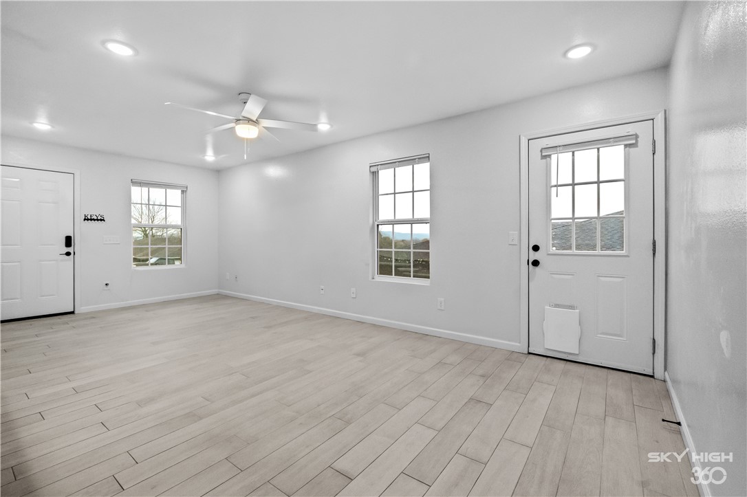Cedarpoint Sub - Residential Lease