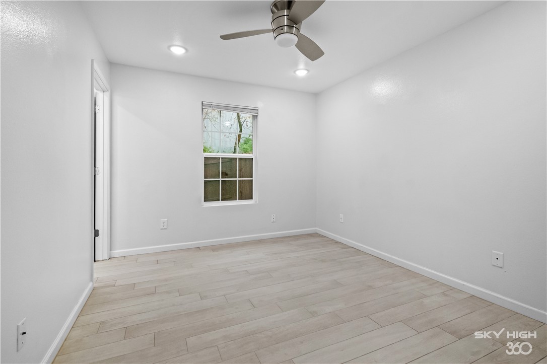 Cedarpoint Sub - Residential Lease