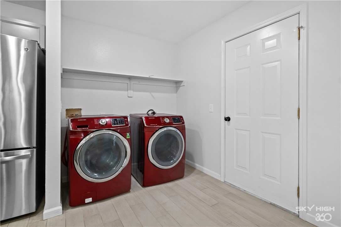 Cedarpoint Sub - Residential Lease