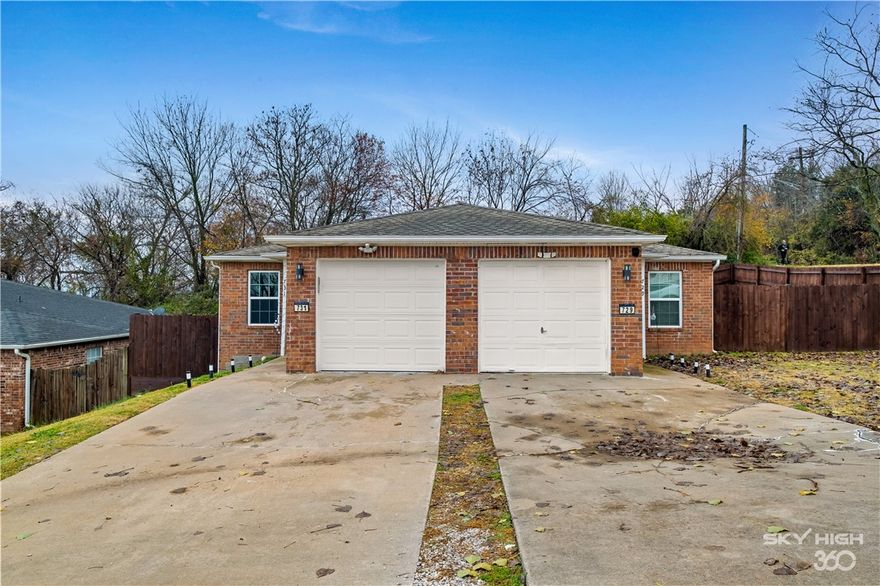 Welcome to this fully furnished home in Fayetteville, AR! This modern 3-bedroom, 2-bathroom house boasts granite countertops, stainless appliances, and faux-wood blinds throughout. The large backyard is perfect for outdoor entertaining, and the fence provides added privacy. Lawn care is included, so you can enjoy a beautifully maintained yard without the hassle. With contemporary finishes and a convenient location, this home is move-in ready and waiting for you to make it your own. Don't miss out on this opportunity to live in style and comfort in Fayetteville!