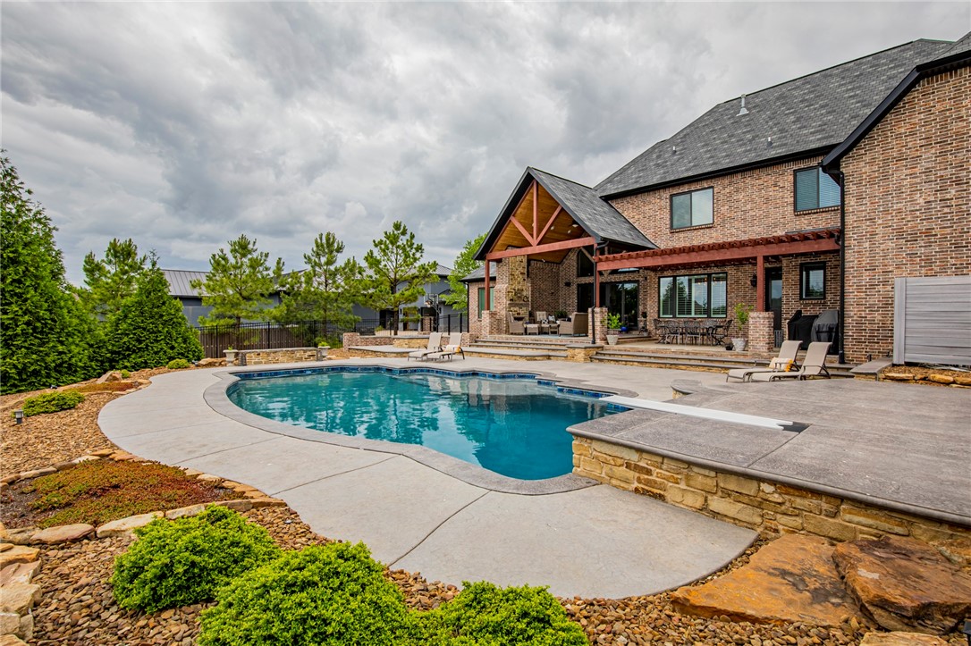 St Valery Downs Sub Cave Spgs - Residential