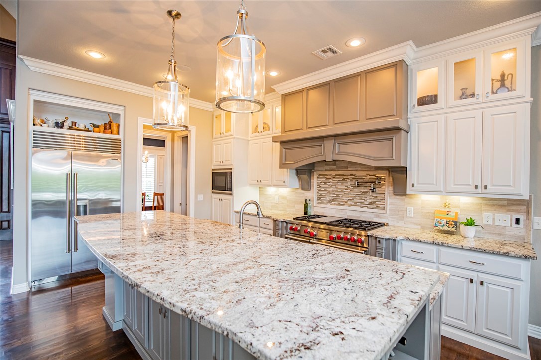 St Valery Downs Sub Cave Spgs - Residential